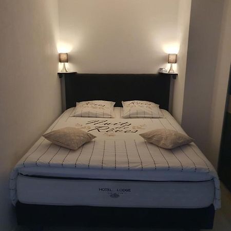 Appartement Cosy Proche De L'Aeroport T R A N S F E R T Sur Demande Saint-Denis Ngoại thất bức ảnh