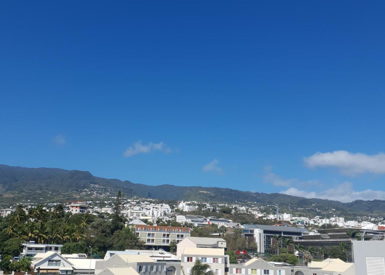 Appartement Cosy Proche De L'Aeroport T R A N S F E R T Sur Demande Saint-Denis Ngoại thất bức ảnh